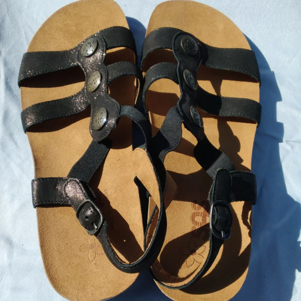 SAS comfortable slip